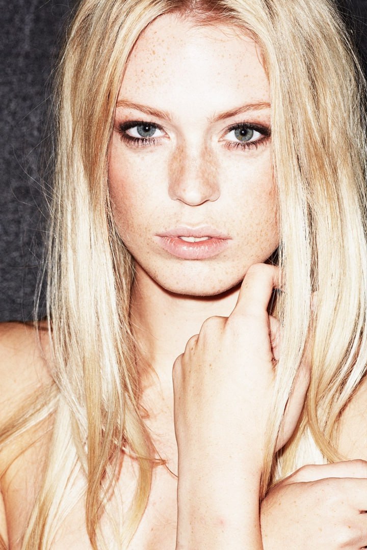 𝕬𝖑𝖊𝖐𝖘 𝕰𝖎𝖓𝖆𝖗𝖗 tweet media