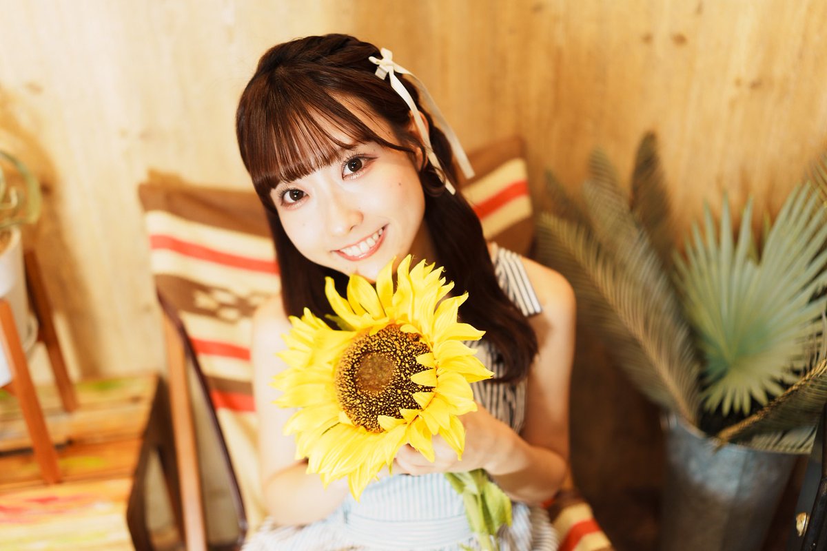 ykit's tweet photo. @naruse_ml ひまわりが似合うひと🌻

@naruse_ml 

#なるゆい #成瀬結衣 https://t.co/COWd13xvOz