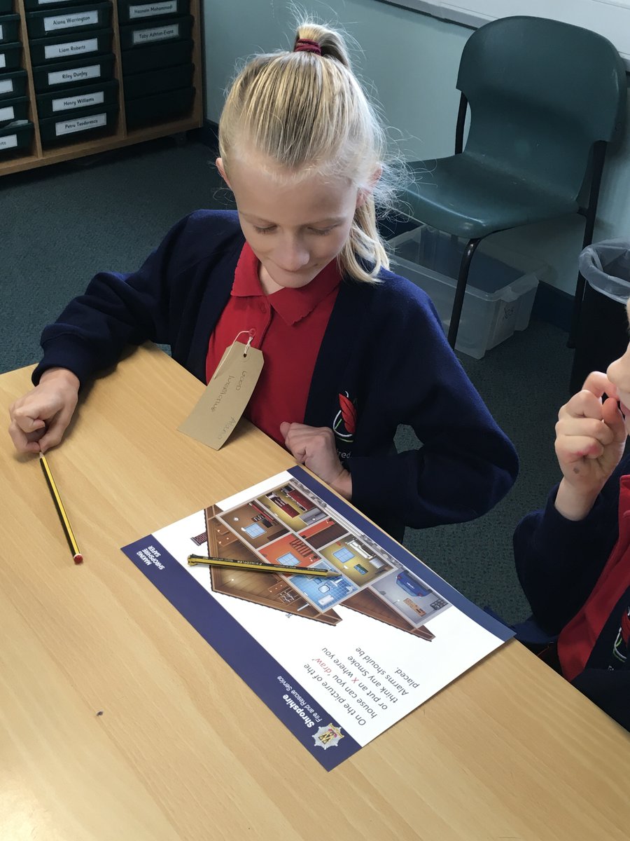 WilfredOwenSch's tweet photo. Today, we're #PositiveNoticing! π To kick off the day, we had the amazing @shropsfire crew visit Year 3 and hand out some special positive noticing labels! π₯π A big thank you to our local fire service for spreading kindness and encouragement! #PND2024 @empower_trust https://t.co/jsxGFJ36vW