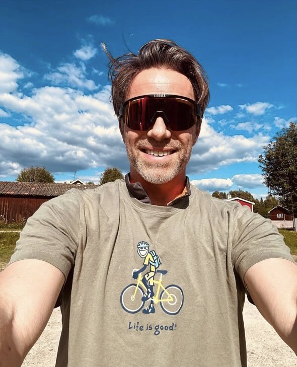 Had to stop by here to say hello X 😃