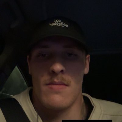 77alright's tweet photo. #NewProfilePic #BringMeThePawgs #WhiteboyWinter https://t.co/ih8GABsf5R