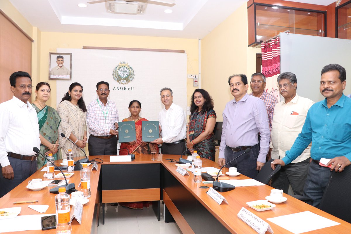 ANGRAU signed MoU with CABI (Centre for Agriculture and Bioscience International) New Delhi in the presence of Hon'ble Vice-Chancellor Dr. R. Sarada Jayalakshmi Devi and University Officers at Admin Office Lam, Guntur on 13-11-2024.
