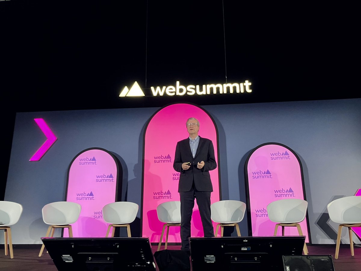 Finland in Portugal tweet media