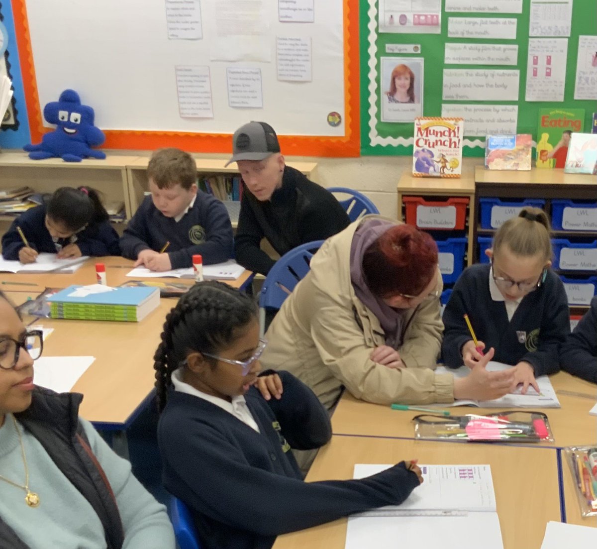 Gorsefield's tweet image. It has once again been a delight for our Maths Lead, Mrs Ellett, and our class teachers to share our learning with our incredibly supportive parents -this time with a focus on Years 4, 5 and 6 in Maths #powermaths #GrowthMindset @EllettMrs