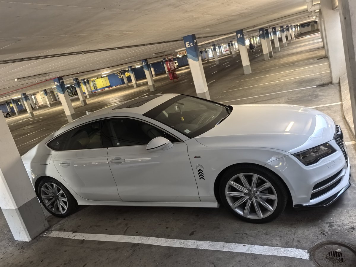 🤍 Clean 🤍
<a href="/Audi/">Audi USA</a> 🤍
#audi #audia7 #lisakvictor #audilisa #c7lisawp #c7a7