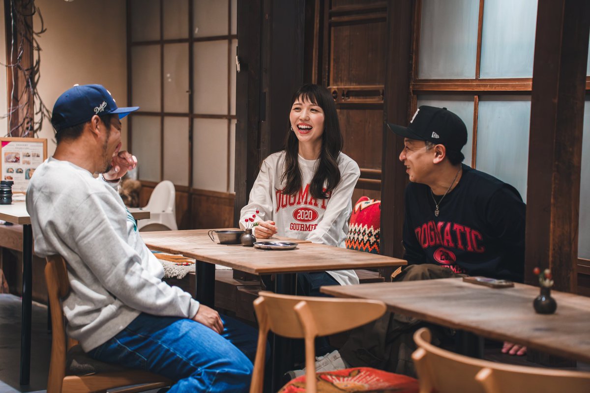 DogmaticGourmet's tweet photo. 今回のカレッジロゴのデザインはSKA FREAKSのTAK(@TAK_FREAKS )がしてくれました。
モデルのSCOTLAND GIRLのグッズデザインもTAKがしています。
流石です👍

https://t.co/0Dxfpfddny

#DOGMATICGOURMET
#ドグマティックグルメ
#独断グルメ
#SKAFREAKS
#SCOTLANDGIRL https://t.co/wSE0zP9XSh