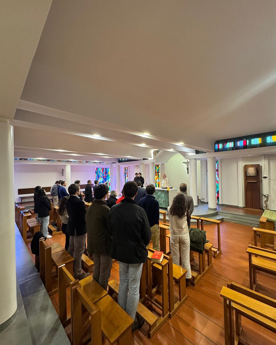 Si è tenuto il 9/11 il ritiro spirituale del Gruppo Giovanile della Delegazione di Roma dell’Ordine alla “Domus Aurea” di via Magliana. Mons. Aleardo Di Giacomo ha celebrato la Santa Messa e curato i vari momenti di meditazione della giornata.