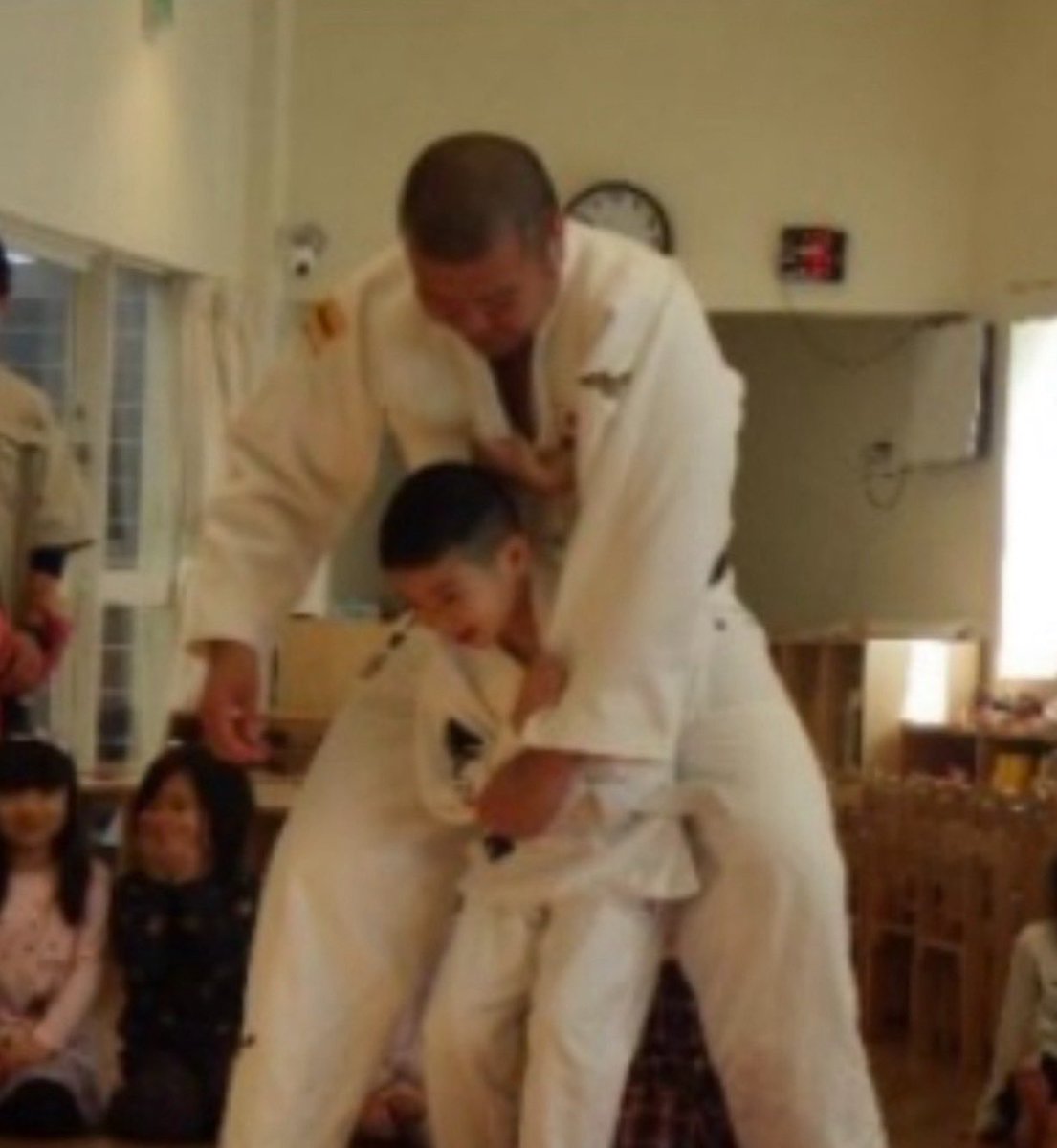 息子の幼稚園で🥋

息子はみんなの前で技の披露👏
成長を感じました🤗