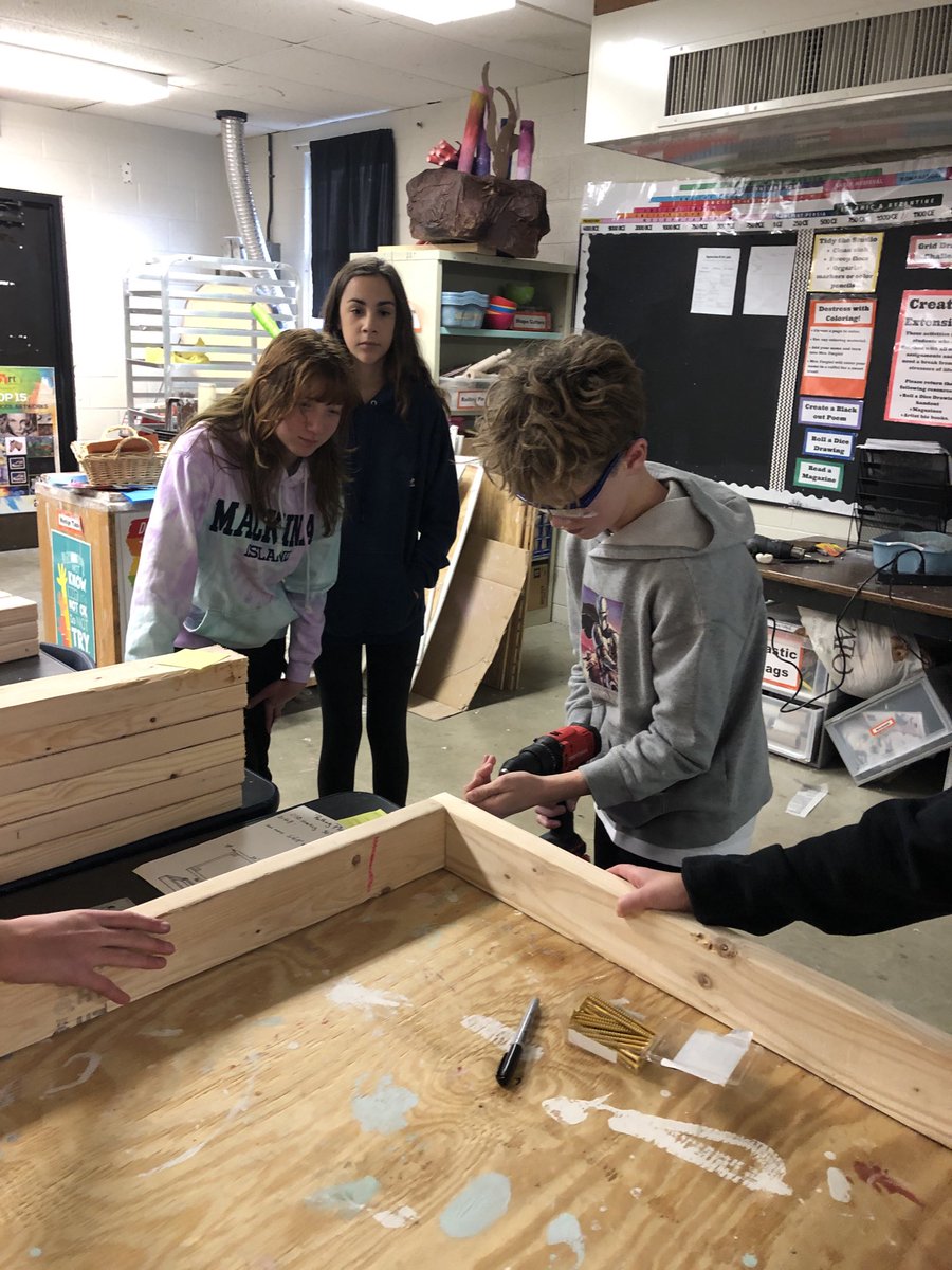 When learning about theater tech in art related careers, we learn how to build rolling platforms for easy installation art movement. Safety first, of course. ⁦<a href="/CMSredwolves/">Clinton Middle School</a>⁩ ⁦<a href="/CCSredwolves/">Clinton Community Schools</a>⁩