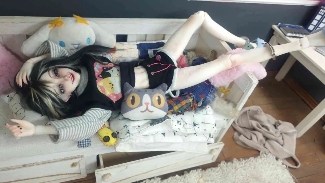 bigeelfanbox's tweet image. Kuro-chan's slutty dolphin shorts are here☺️ Now he just needs his wig (this one's borrowed)