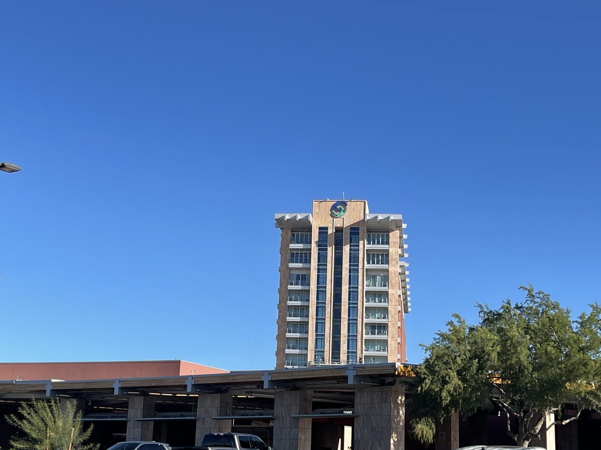 QuestBlueInc's tweet photo. Awesome weather in Scottsdale, what a great way to kick off Day 2 at Talking Stick Resort! @CVxExpo #CVxExpo2024 #QuestBlue #Scottsdale #TalkingStickResort https://t.co/v4FrF4TUG5
