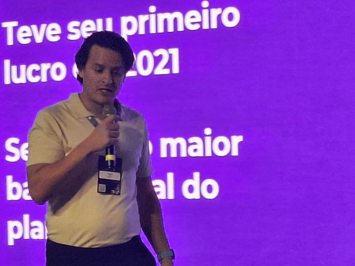 questionpro_es's tweet photo. Christiano Bem, cofundador de la comunidad Amigos do CX, nos dio una gran visión sobre la importancia de escuchar activamente a los consumidores en el #XDayBrasil2024. 

Nos mostró cómo esta práctica mejora la relación con los clientes e impulsa los resultados para las marcas. https://t.co/GCJS2q3NPc
