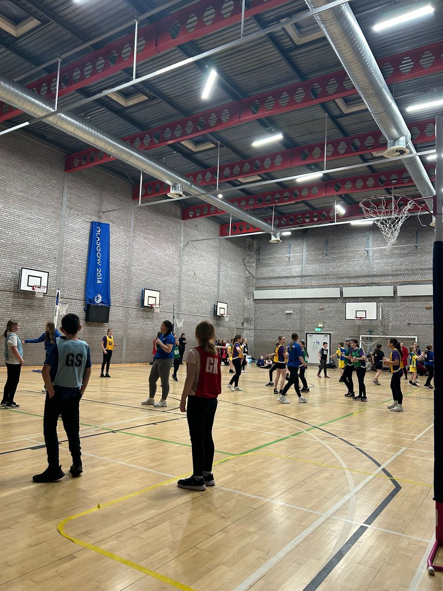 Falkirk Active Schools & Sports Dev (@falkirksport) on Twitter photo New Primary Netball League! 🤩
Our first netball league night was a massive success. ✅
Thanks to all the volunteers, staff and pupils for getting the pupils along to <a href="/Larbert_Sport/">LHS Sport 🏏🎾⚾🏀⚽</a> 👏🏻
Well done also to all our newly qualified netball officials that helped on the night! 👏🏻 New Primary Netball League! 🤩
Our first netball league night was a massive success. ✅
Thanks to all the volunteers, staff and pupils for getting the pupils along to <a href="/Larbert_Sport/">LHS Sport 🏏🎾⚾🏀⚽</a> 👏🏻
Well done also to all our newly qualified netball officials that helped on the night! 👏🏻