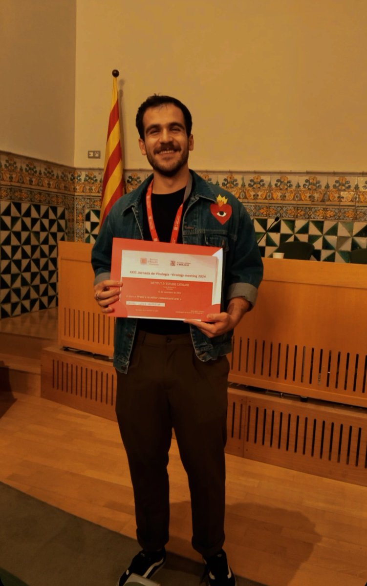 Moltíssimes gràcies a la <a href="/SCB_iec/">Societat Catalana de Biologia</a> per atorgar-me el premi a la millor comunicació oral de les #XXIII_Jornades_Virologia 2024 

Els virus d'eucariotes continúen conquerint nous congresos 🧬🔬🧪🧫