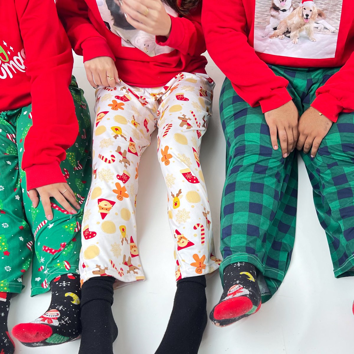 Stylinkhn's tweet photo. lo bueno es que en stylink vendemos pijamas navideñas🙂‍↕️🤞✨🎄 https://t.co/rxpgx64Gzv