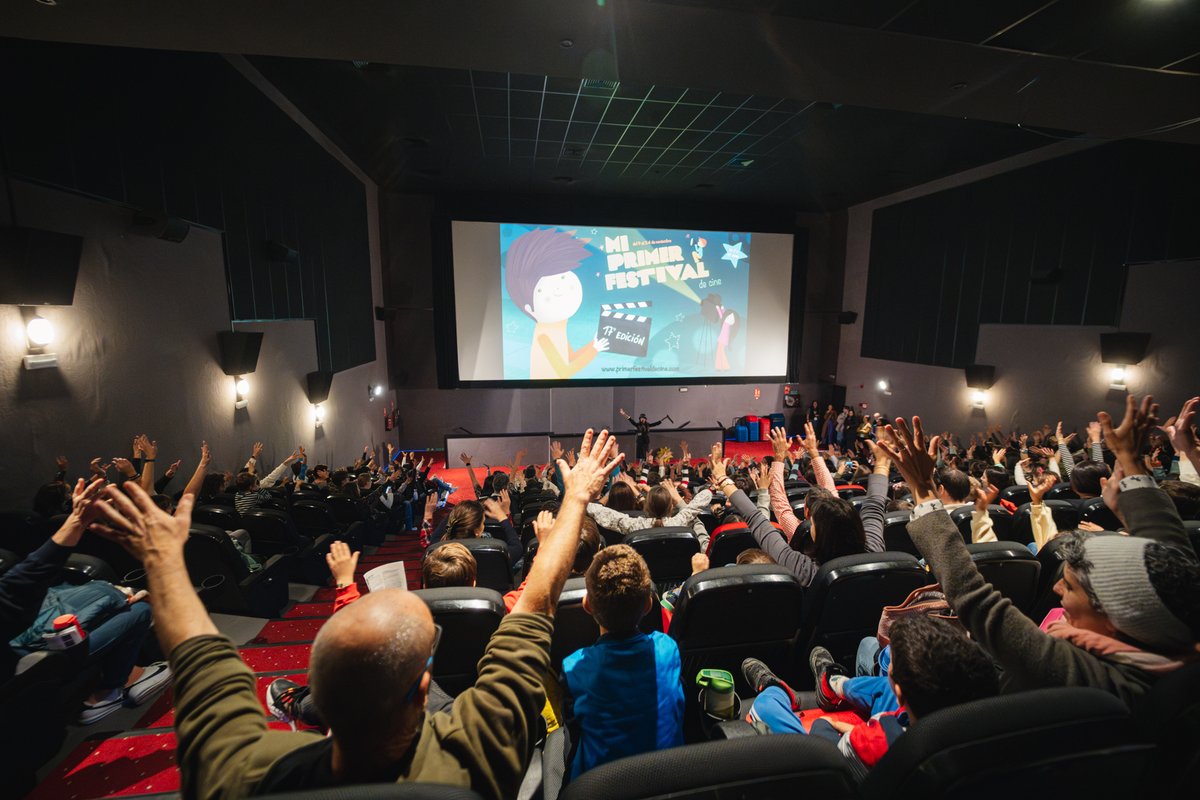 🔮 La magia del cine no está solo en la gran pantalla.El aroma a 🍿, la oscuridad del 📽️ ¿No os parece?  

📷  Fotos del pasado fin de semana en Madrid.

 #MiPrimerFestival2024