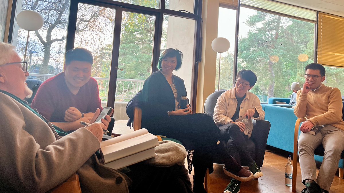 zhao_fu_qiang's tweet image. Huge thanks to Prof. John Minford and @gigicchang for their insightful talks hier in Exeter. Super thrilled to meet two translators whose work is so close linked to my research topic.
Many thanks to Dr. @Wenqian_Zhang3 for organsing such a brilliant event!
#happymomentinPhD