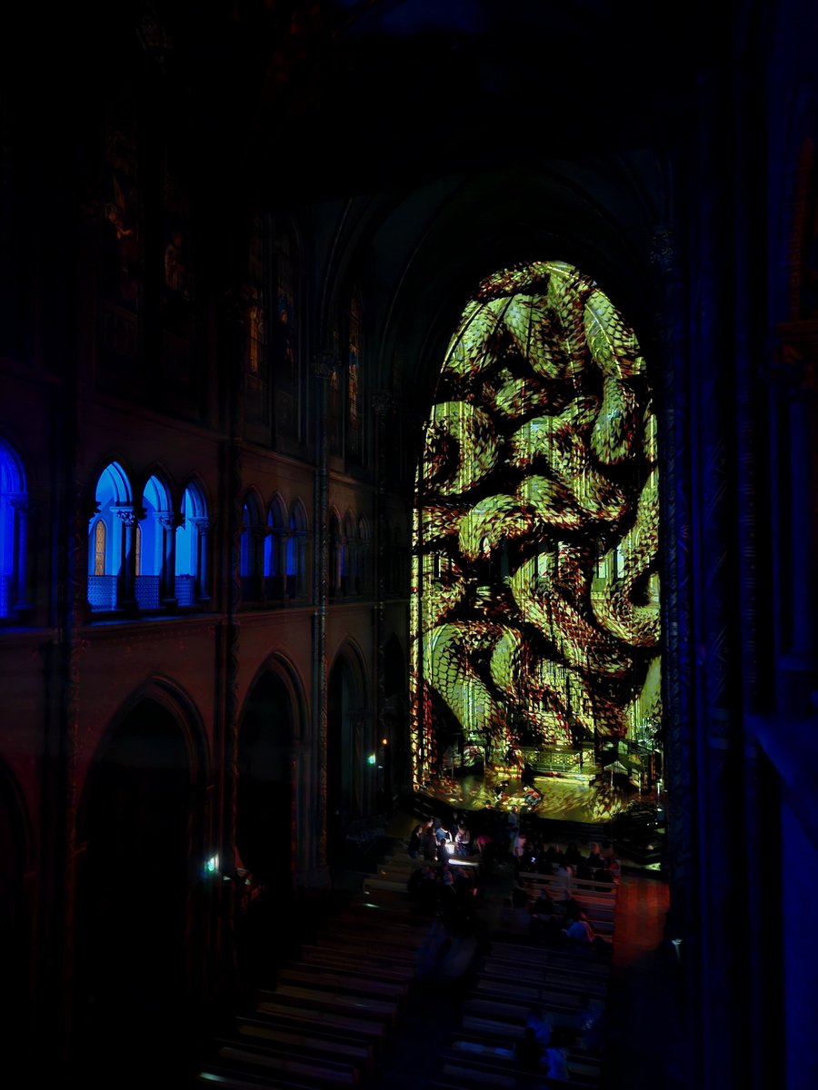 📷 Retour photos de la Murder Party "Réveille-toi" 

imaginée par Albin Warette et Martin Tourné / Cie Millimétrée à l'Eglise du Gesu avec l'équipe de l'Espace Patrimoine de Toulouse📷

©Christophe Vaux Casals 

En vois plus facebook.com/cultureenmouve…
#halloween #toulouse