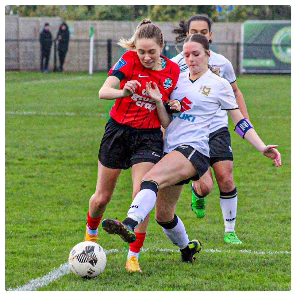 whistonslibrary's tweet photo. I had the pleasure of shooting the @MKDonsFCWomen vs @LewesFCWomen game! It was an unfortunate loss by @MKDonsFCWomen as the game end as a 0-7 win for @LewesFCWomen https://t.co/F2c2C1f9si