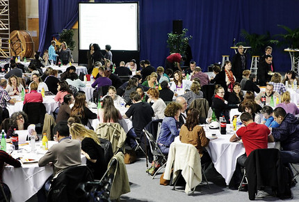 villedecergy's tweet image. [#PARTICIPATION CITOYENNE] 💬❓ Participez aux prochains #forums de quartier et contribuez à l&apos;aménagement de quatre places centrales à #Cergy : celles des Linandes, du Marché, des Touleuses et du Nautilus !

📆 Les dates de forums près de chez vous : cergy.fr/notre-ville/re…