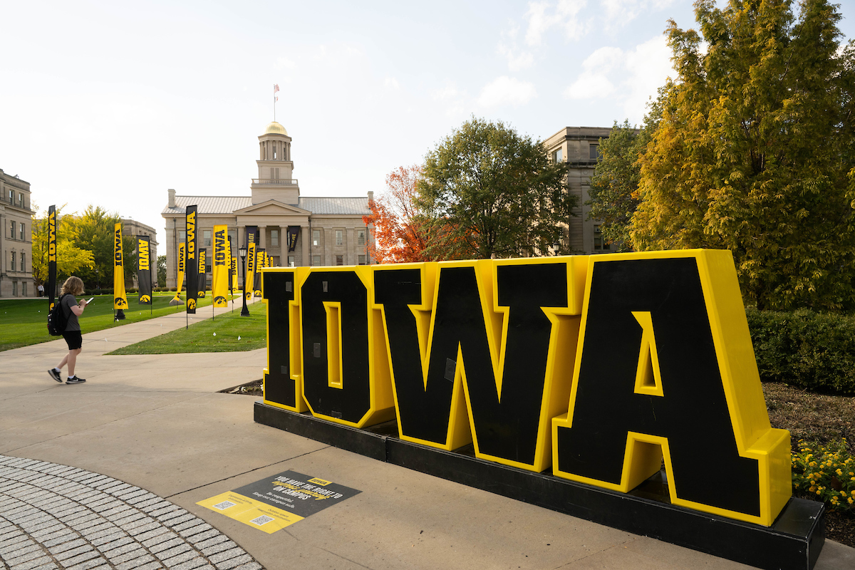 University of Iowa Firsts 📝
- First public university in the U.S. to admit women and men on an equal basis
- First to admit students regardless of race
- First college of law west of the Mississippi River
- First coeducational medical school in the nation