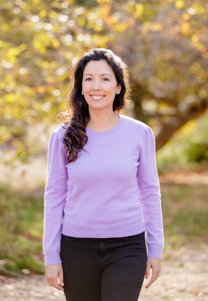 🍁It’s November, that month that seems to slip past so quickly as we head into the hustle and bustle of the holidays. 

This NO-vember, say YES to setting boundaries and enjoying yourself and your friends and family.
What will you say NO to this NO-vember? 
#NOvember