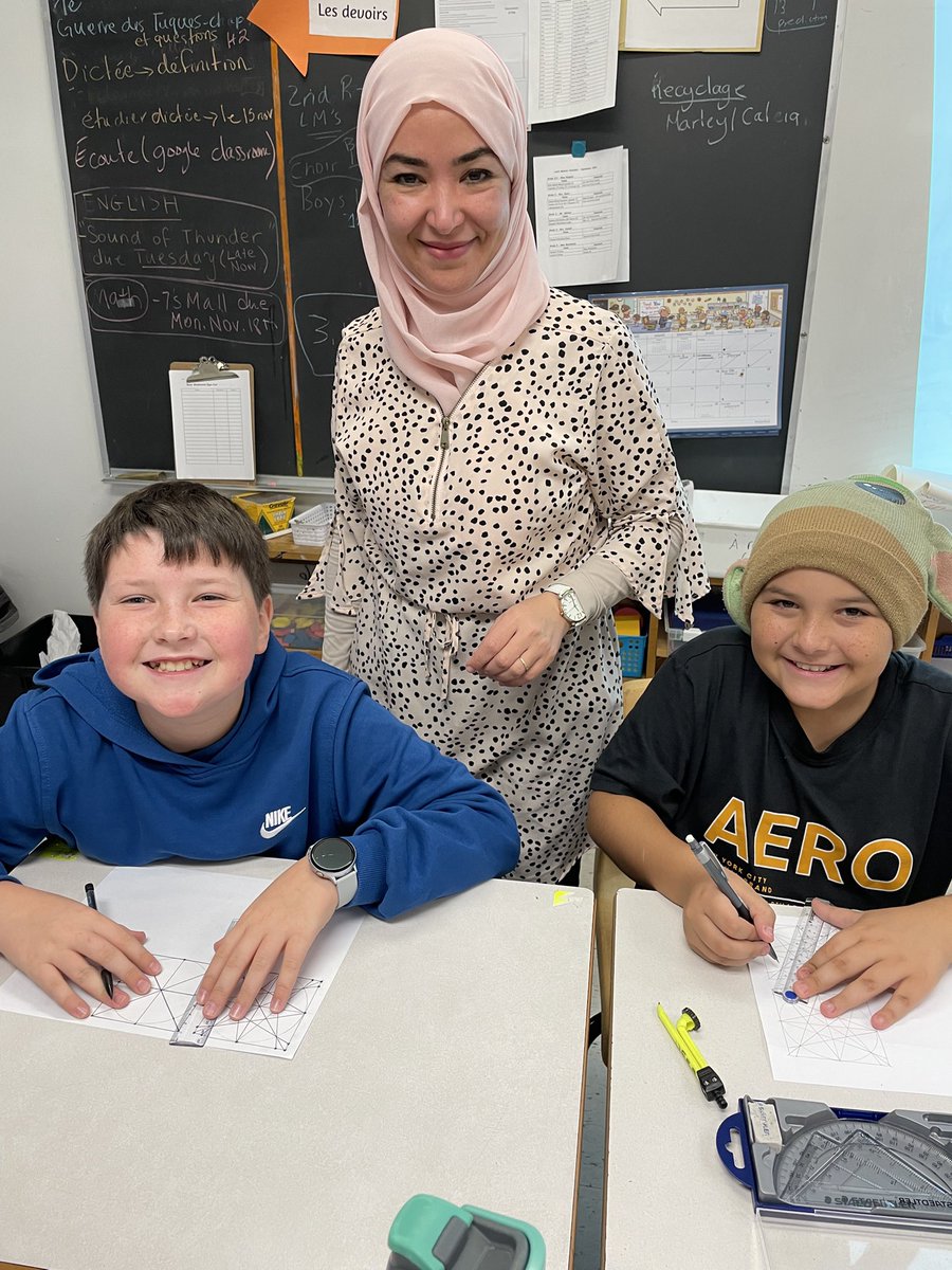 levesque_rob's tweet photo. Thank you to Faten Trabelsi, the fantastic facilitator of our arts workshop at Dunning-Foubert today! #ImmersARR #MASConline https://t.co/RHNuAvjuEQ
