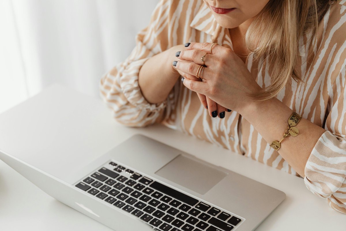 PixelInterview's tweet image. Transform Your Recruitment Game 🔄🚀 #HiringTech
Ready for a game-changing recruitment experience? Pixel Interview revolutionizes hiring, making it efficient and effective. Upgrade your strategy with cutting-edge technology. 
#RecruitmentRevolution #PixelInterview