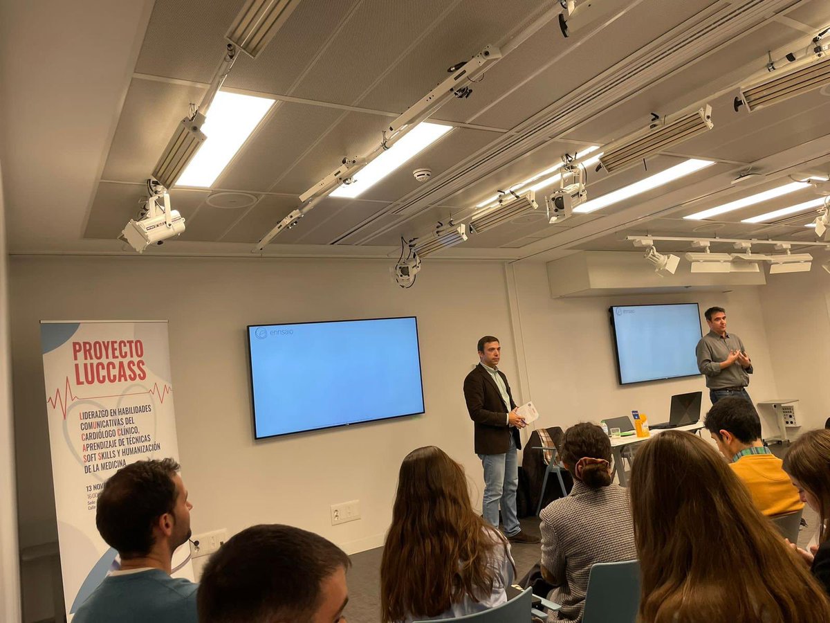 clinica_sec's tweet photo. Exitazo del proyecto #LUCCASS en la sede Madrid‼️

Nuestr@s asistentes ya cuentan con nuevas habilidades de comunicación &amp; técnicas #SoftSkills para humanizar el trato con sus pacientes 🤝🩺

No te pierdas las próximas sedes‼️

#CardiologiaClinica #CardioClinica #LUCCASSMadrid https://t.co/eHFPrzs2AT