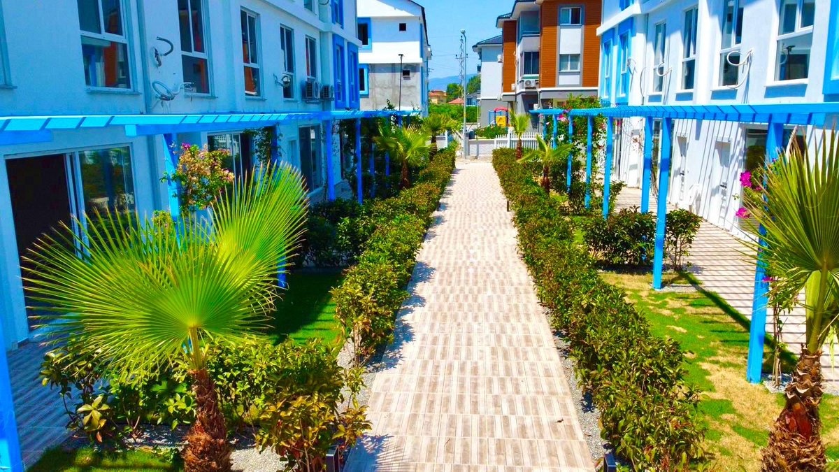 Muğla Dalaman Satılık Villa
Dalaman merkeze yürüme mesafesinde ve Günlüklü ormanlarına yakın , havuzlu sitede 150 metrekare satılık villa... Fiyat 8.600.000 Araç ve daire takasına uygundur.