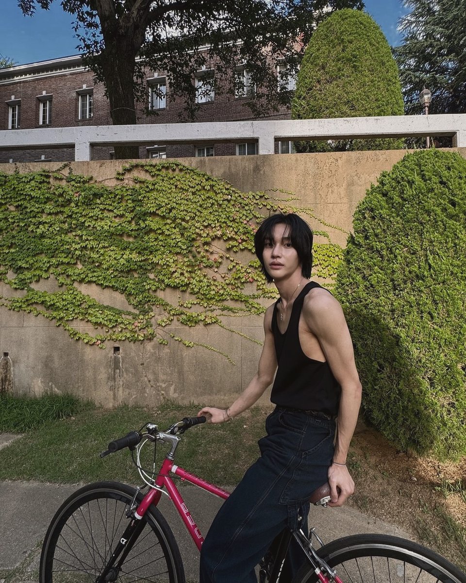 wonbgn's tweet image. Hit the road and felt the wind like never before. How about it? Wanna join me for a ride?