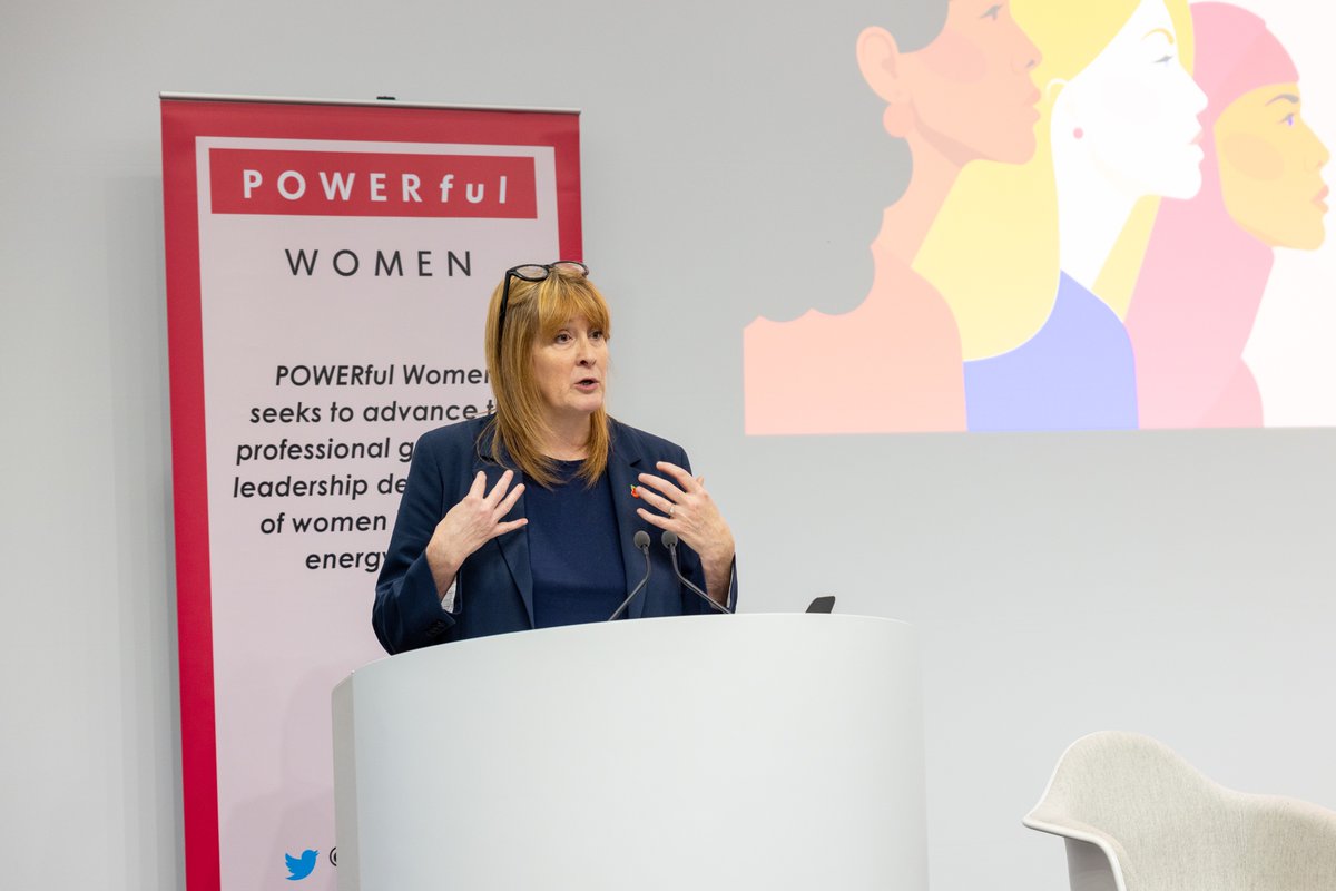 POWERful Women tweet media