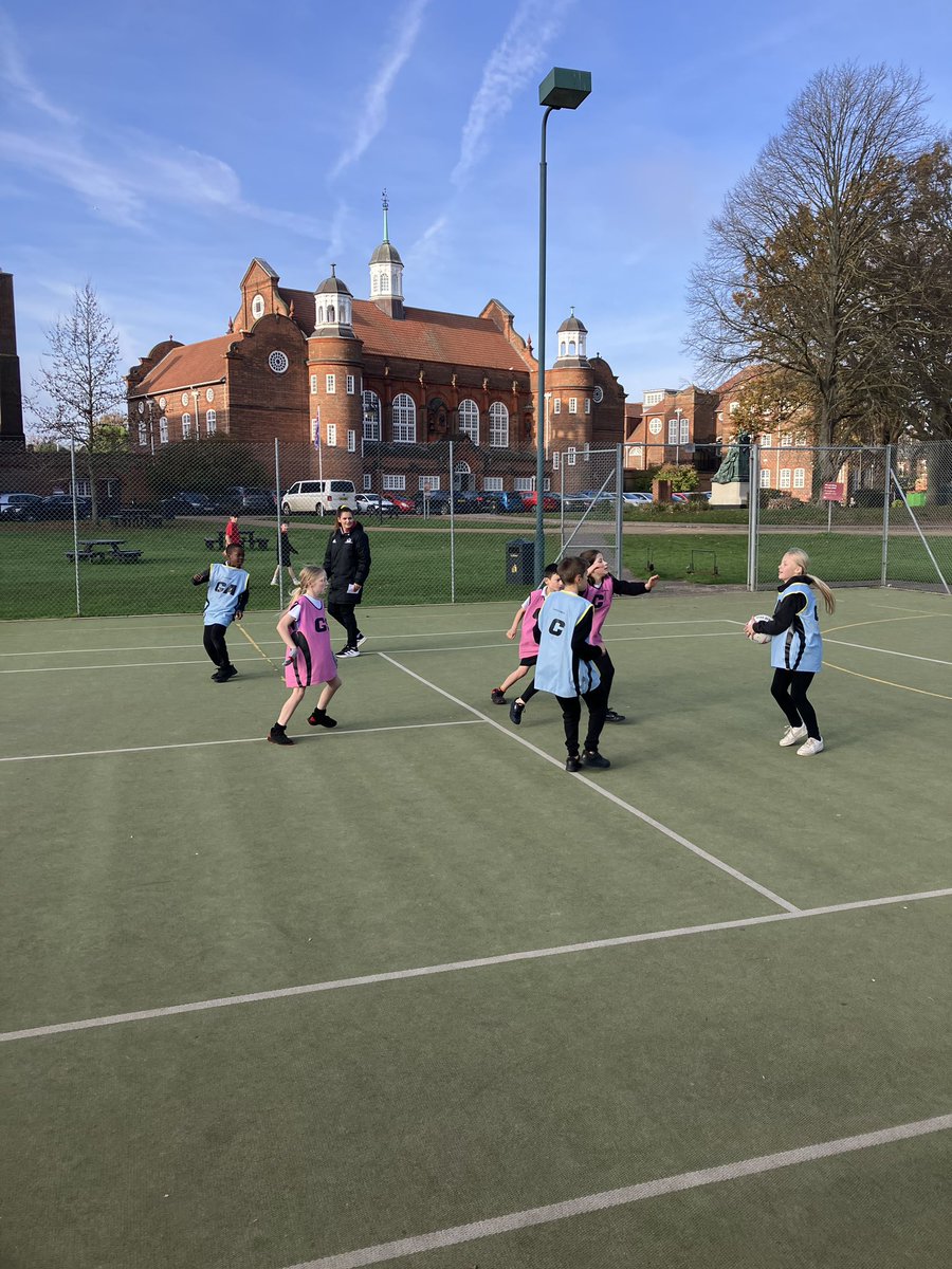 kesacademy's tweet photo. Great Primary Netball festival ๐
We always love welcoming potential new pupils into the Acadmey for sport
Well done to @EGAcadmeyKL on victory ๐๐
#nexteventsantadash https://t.co/BDHLB2YfDF
