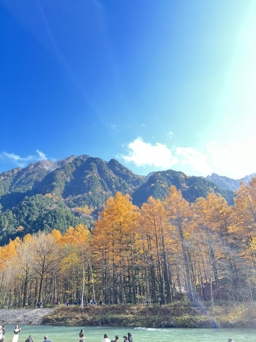 FZ25zz's tweet photo. 最近バイク乗って無さすぎて写真ない
周りもぜんぜん乗ってないから、
ぜひツーリング誘ってください✨✨
#福岡バイク https://t.co/2nUOhfnyxP