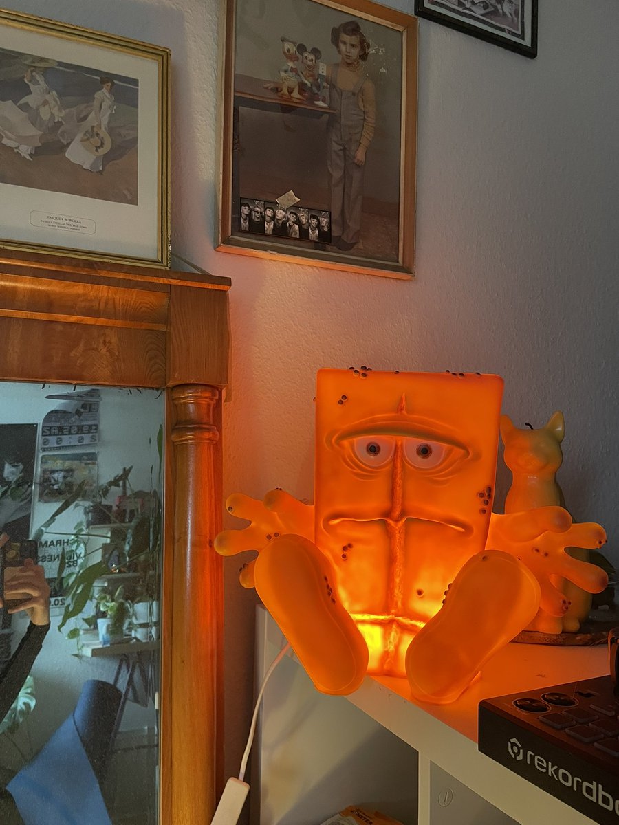 wurzelwork's tweet image. never kill yourself