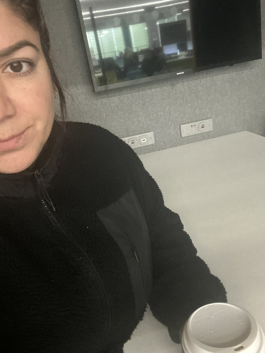 EllieElif's tweet image. Councillor elif Erbil’s surgeries @ Edmonton library:-)13th November 2024