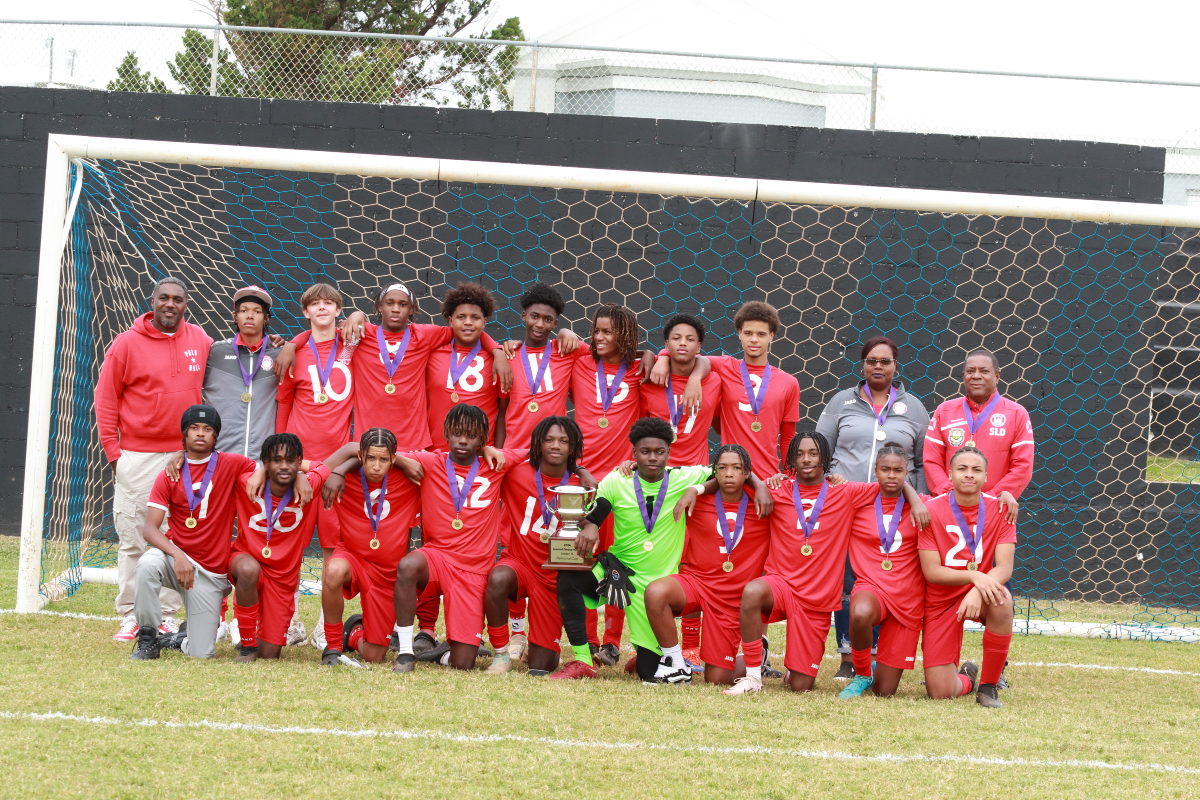 BermudaFA's tweet photo. Congratualtions on your 2024 Leonard DeRosa Holder Cup win (4-1), North Village Community Club! 🏆⚽ #BermudaFA #NVCC #LeonardDeRosaHolderFinal #DomesticFootball https://t.co/fOzCDW3JoY