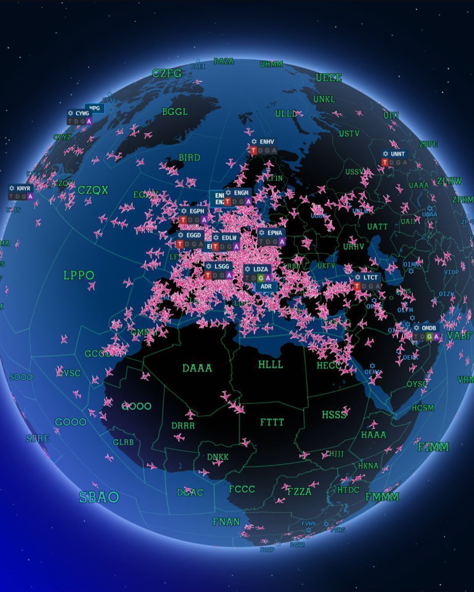 navigraph's tweet image. We’re thrilled to announce that Charts now integrates Live Traffic and ATC Sectors from the @VATSIM and @ivaoaero networks! Released in beta, the feature is currently available on all platforms except the Charts In-Game Panel for MSFS. Learn more 👉 buff.ly/4fzg4mC