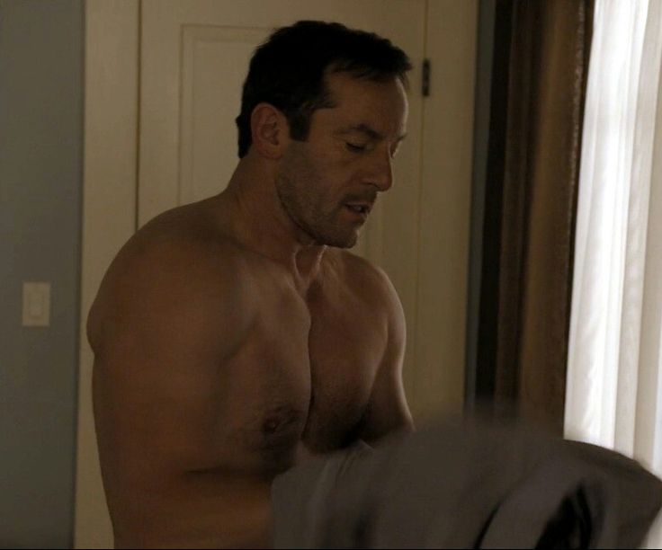 Bloody_Craving's tweet photo. Jason Isaacs is literally canon Gortash body type to me I love men and their tits sm https://t.co/ZlOXOvBMFI