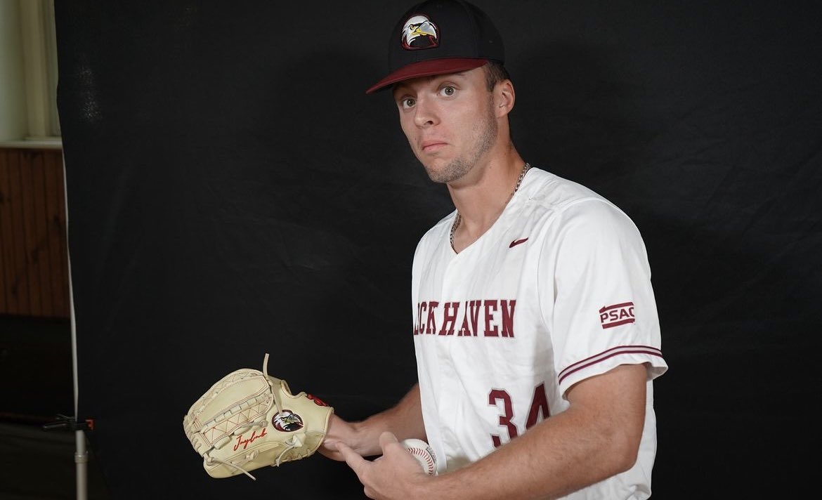 Media Day Done Right 📸

#JLSquad <a href="/LHU_baseball/">Lock Haven Baseball</a>