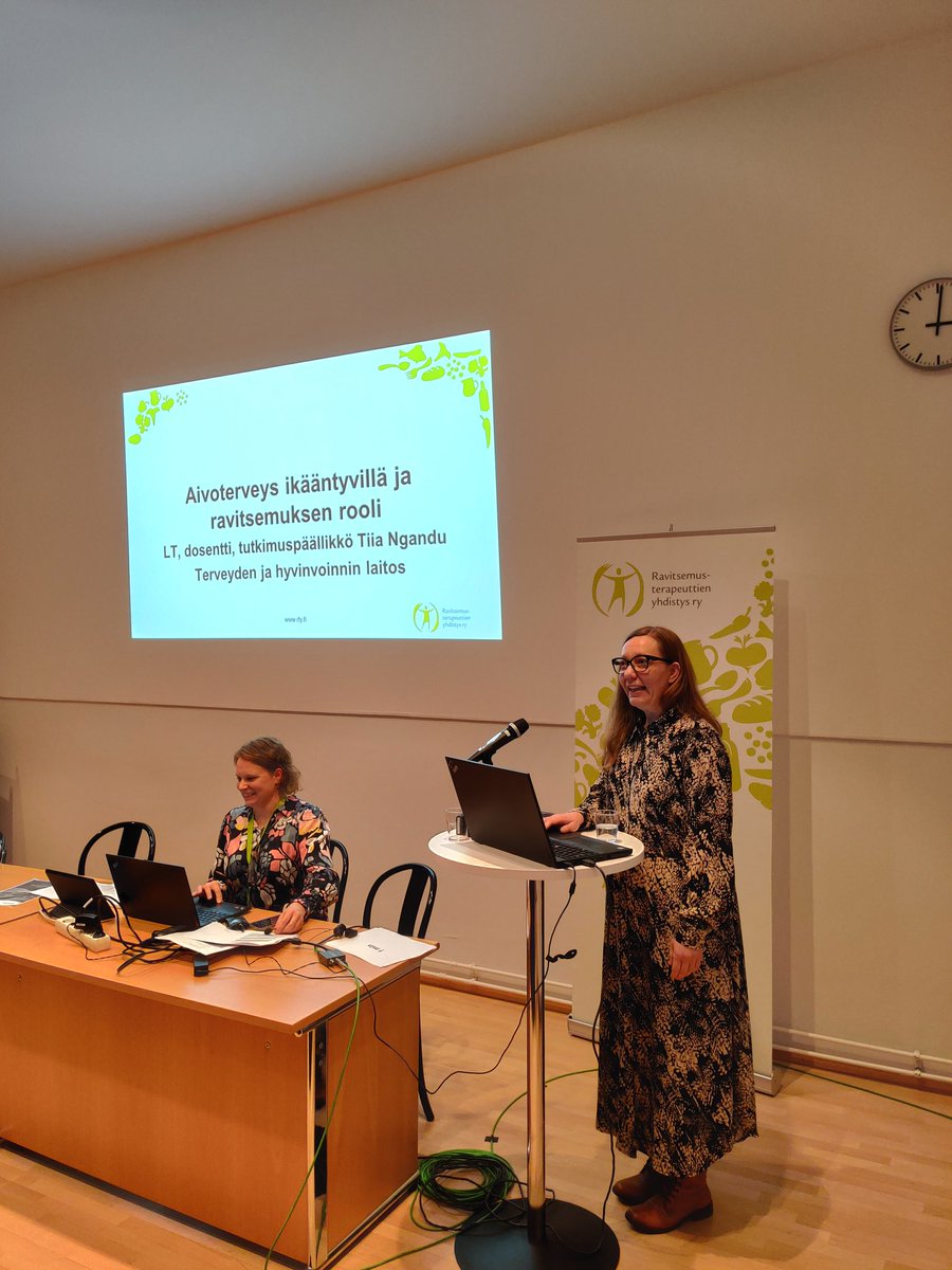 Ravitsemuspäivien viimeisen luennon aiheena käsitellään ikääntyvien aivoterveyttä sekä ravitsemuksen roolia🧓🥗🧠

Puhujana Terveyden ja hyvinvoinnin laitoksen tutkimuspäällikkö, LT, dosentti Tiia Ngandu

#ravitsemus #ravitsemuspäivät #ravitsemusviikko