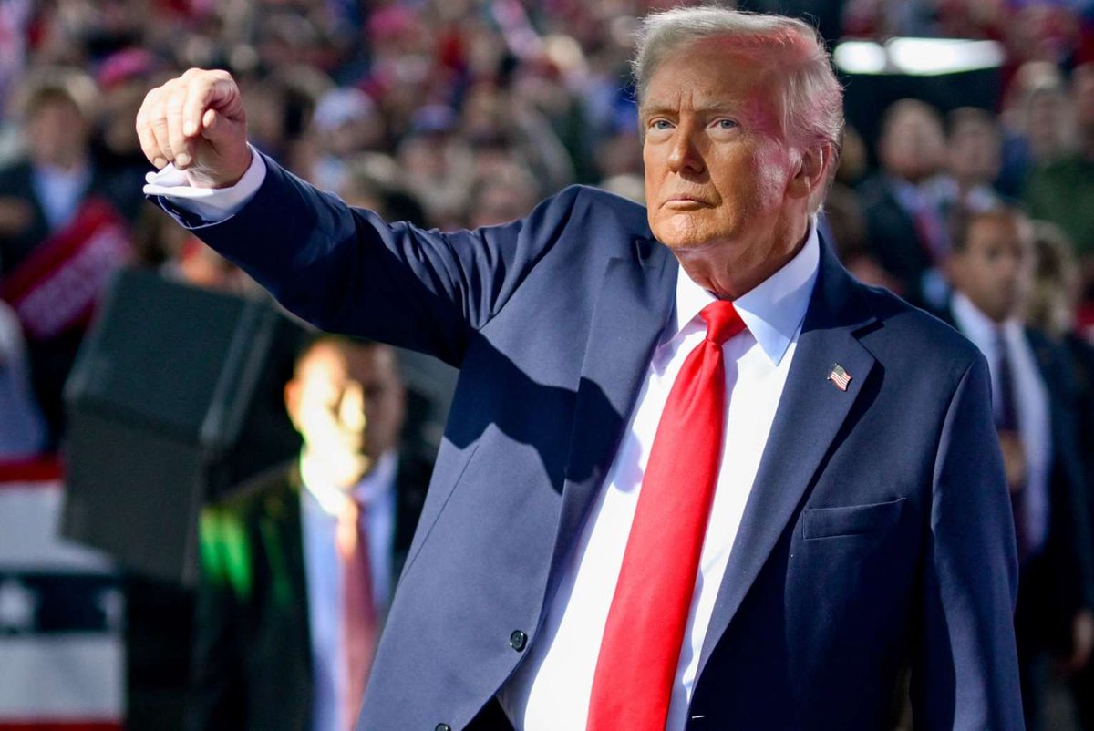 charisma_news's tweet photo. As Christians, this moment is an invitation to seek God’s wisdom, stand firm in our faith and take action to influence our culture and nation.
Read Now 👉 https://t.co/JjBoca8uO5

#election2024 #Trump @TroyMAnderson #prayer #repentance #TheTrumpCode #GreatAwakening #CharismaNews #Charismamedia