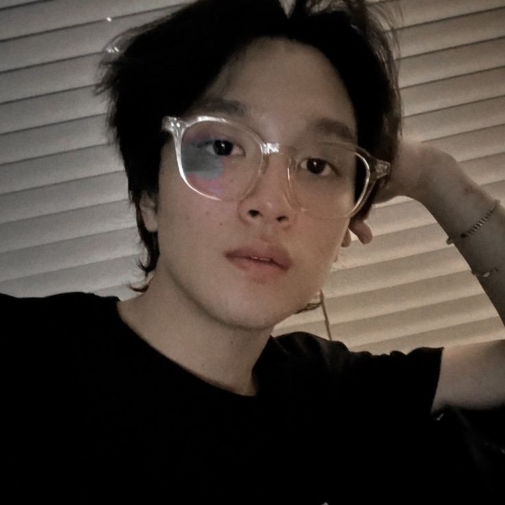 symphrex's tweet image. ⠀⠀⠀⠀

              SNS UPDATE  .ᐟ    ──────────
              11  ╱   13   ╱  2O24  ⇌  21:11 PHT 
              ❝ Balik bilang mapagpanggap na estudyante ang ganap!
⠀⠀⠀⠀
⠀⠀⠀⠀