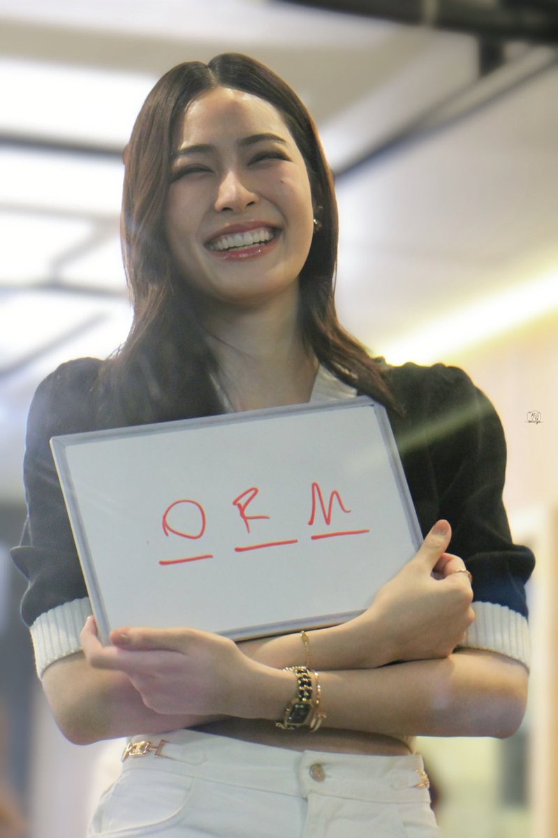 CringMi85627's tweet photo. เก็บอาการหน่อยลูกกก

LINGLING FLEX1045 MCA 
#Flex1045xหนึ่งในร้อย https://t.co/ADsY7ygteh
