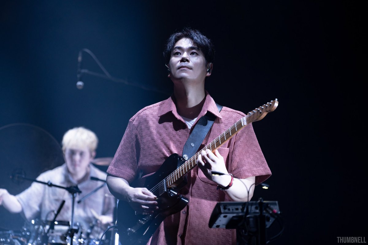 요 근래 짹에 사진 고화질 업로드가 안 되는 것 같은데 과금이 필요한 부분인지 궁금합니다..

#넬 #NELL #이재경