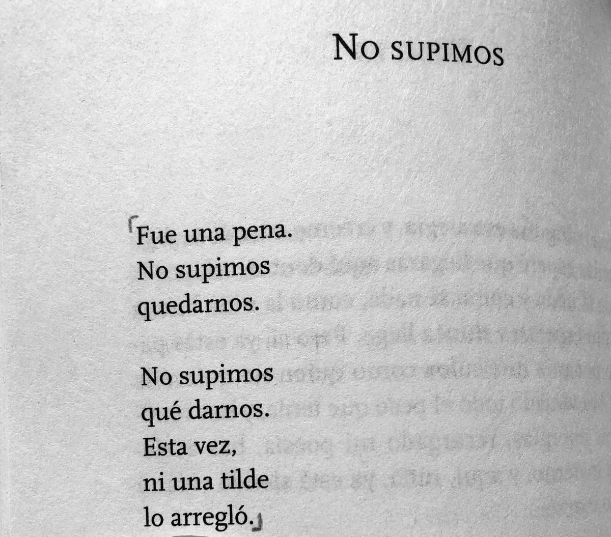 Qué fuerte esto, pocos entienden la importancia de una tilde pero estoy seguro que todos hemos sentido la diferencia 🥺
No supimos quedarnos.
No supimos qué darnos.
Autor: <a href="/luisgarciaph/">luis garcía</a> 
Libro: Inesperadamente 
#cementeriodelibros