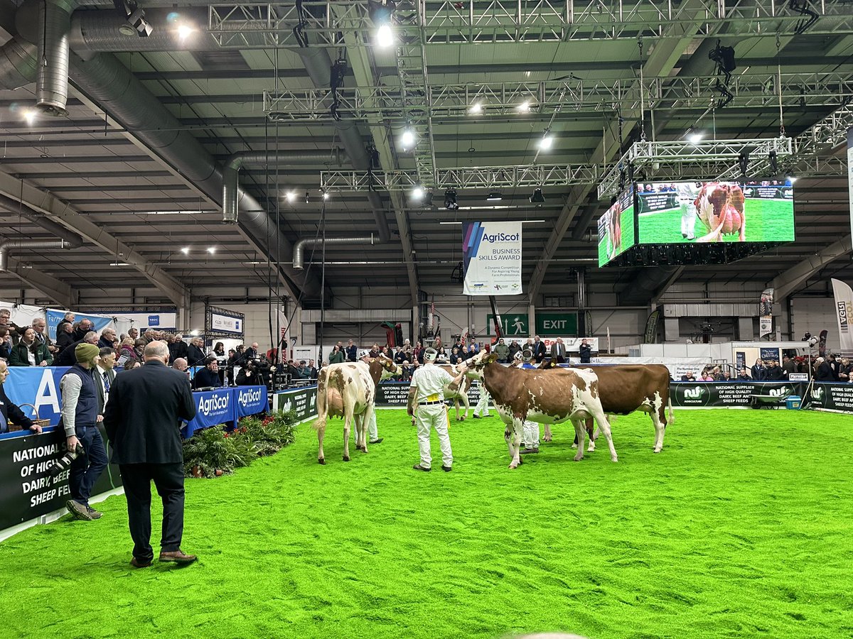 TheVI_Tweets's tweet image. Busy on the @FarmWaterScot stand )(234) at the excellent @AgriScot show today. Discussing #IntegratedPestManagement #IPM and #BestPractice use #NRoSO @BASISRegLtd