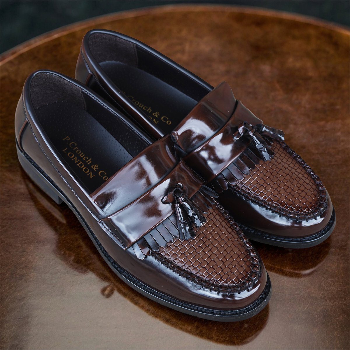 PCrouchAndCo's tweet photo. Be stylish. Talk Business. Wear @pcrouchandco 🕴️

📸:RU1095 Weave High Shine Loafer✨

#pcrouch #prouchandco #mzanzifashion #fashion #loafer #southafricanfashion #footwear #style https://t.co/YZ5fgemKmG