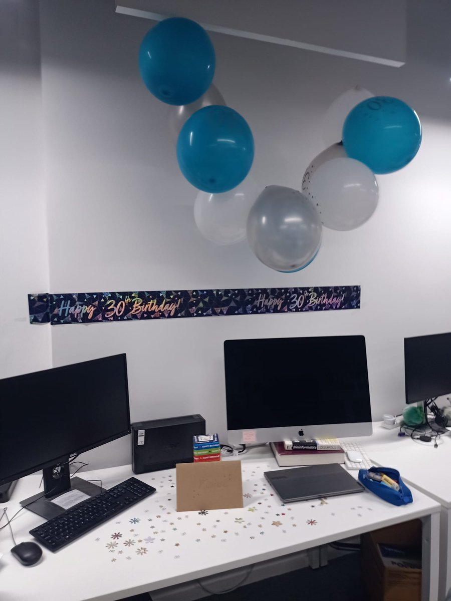 Werling Research Group (@werlinglab) on Twitter photo When you have visitors in the lab, and it is an important birthday
@JeannineFrieda @DirkWerling <a href="/WerlingLab/">Werling Research Group</a> When you have visitors in the lab, and it is an important birthday
@JeannineFrieda @DirkWerling <a href="/WerlingLab/">Werling Research Group</a>
