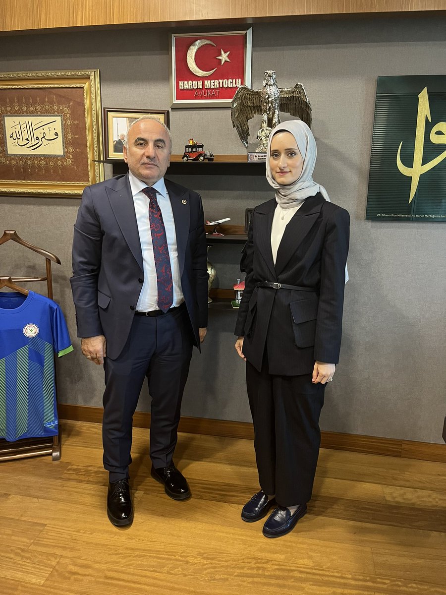 avharunmertoglu's tweet photo. 📍TBMM 

- Keçiören Kadın Kolları Başkanı Av. Merve Biberoğlu Erdoğan 

- Rizeli Hukukçular Derneği yönetimini Gazi Meclisimizde ağırladık. 

@akpartirize https://t.co/S1zzksudRs